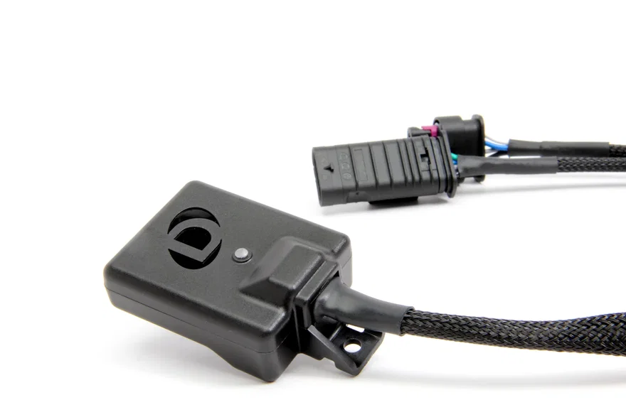 DINANTRONICS Sport Performance Tuner - 2015-2020 C/CLS/E/GL/GLC/GLE/GLS Series for Mercedes-Benz