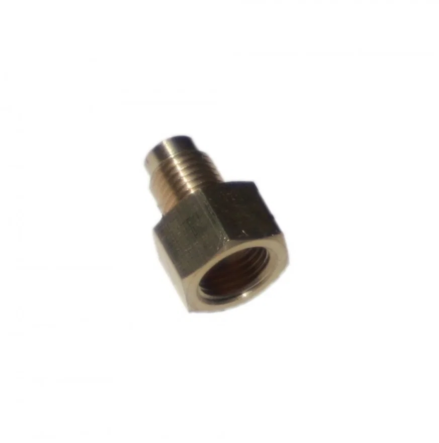 Fitting adapter 3/8-24 male to 7/16-24 female